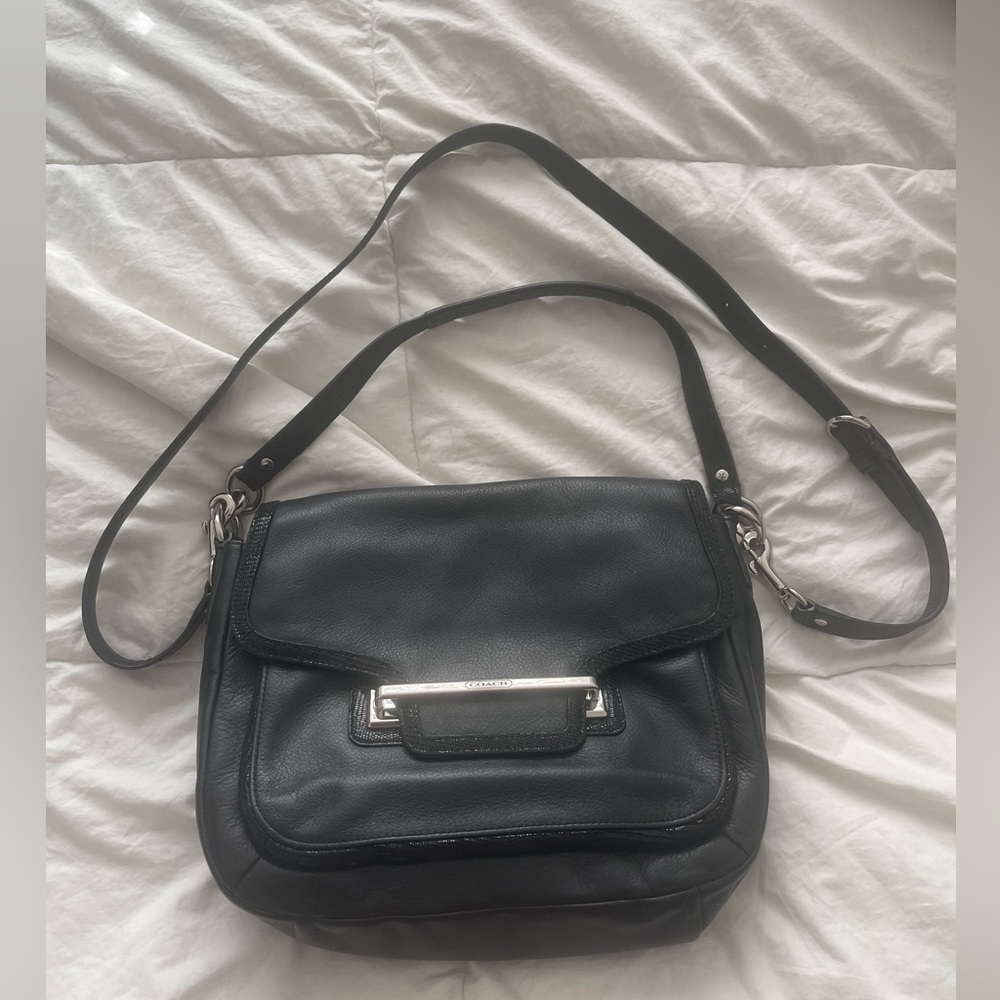 Coach messenger purse